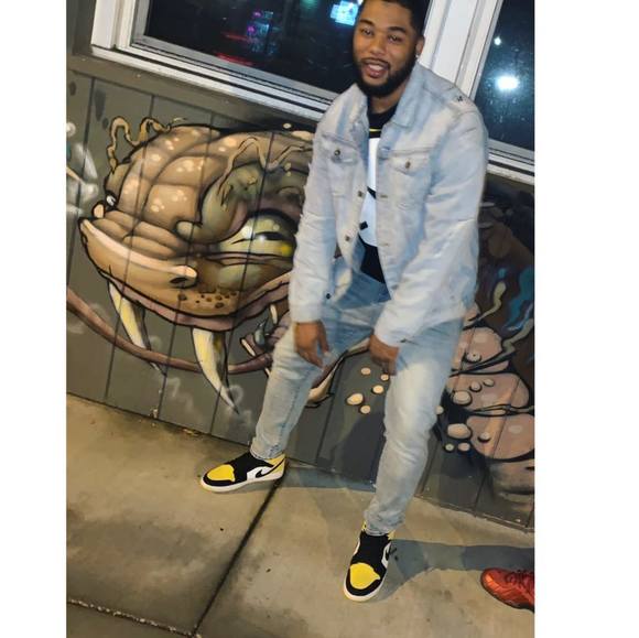 Profile Picture of Jadale Booker (@jayqbook) on Poshmark