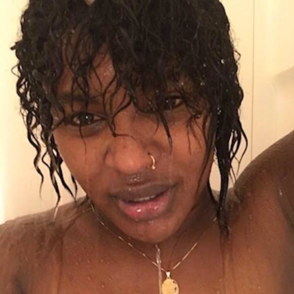 Profile Picture of Quintella Rucker (@qrucker3) on Poshmark