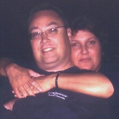 Profile Picture of Ken & Leslie Bowie (@the_bowies) on Twitter