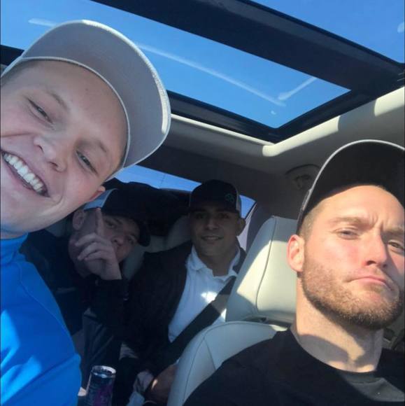 Profile Picture of Nick Dunaway (@nick243678) on Poshmark