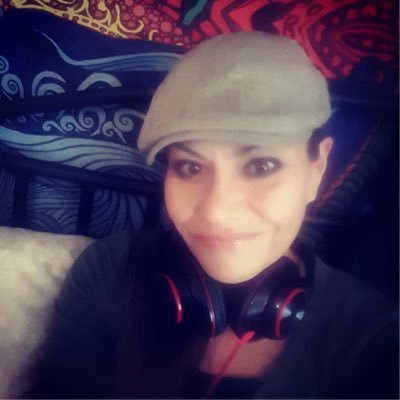 Profile Picture of April Sall (@143Squirrel) on Twitter