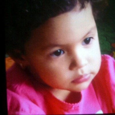 Profile Picture of Michael Cristobal (@mikegitarista) on Twitter