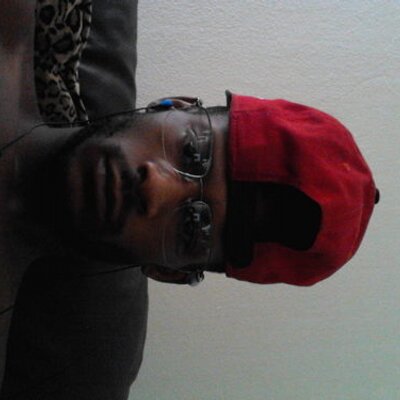 Profile Picture of Josh Wardlow (@Flexxinonunigas) on Twitter