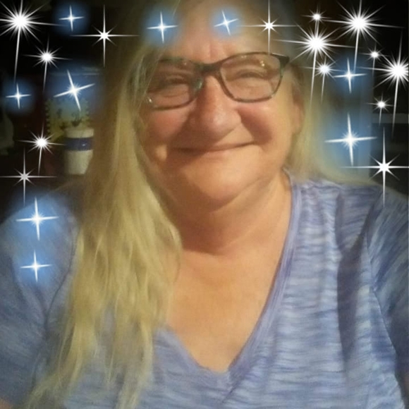 Profile Picture of Janice Bailey (@babijane52) on Poshmark