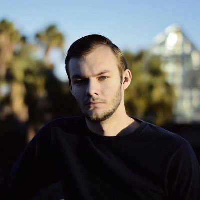 Profile Picture of Caleb (@the_bald_engel) on Twitter