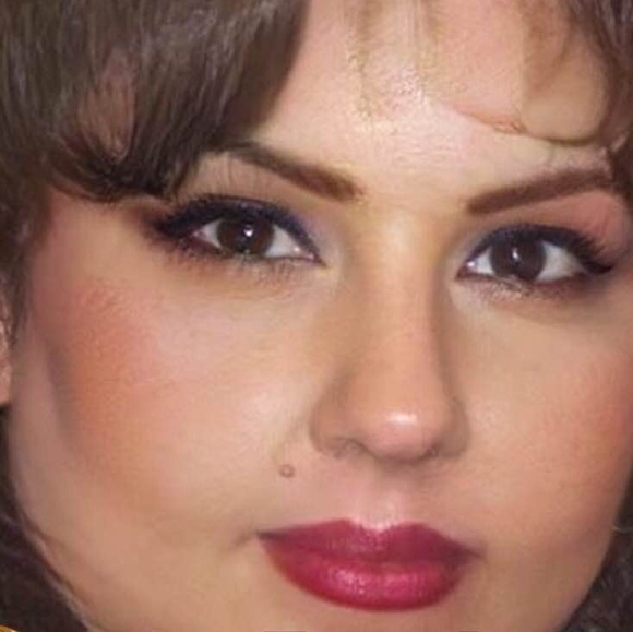 Profile Picture of Debbie Chavez (@debbie_chavez) on Poshmark