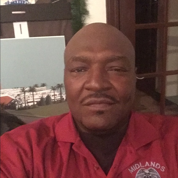 Profile Picture of Curtis Montgomery (@montgomerycarl) on Poshmark