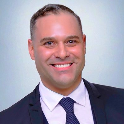 Profile Picture of Christopher Dube (@hrchristopherd) on Twitter