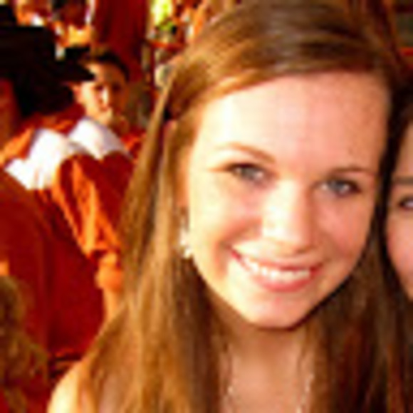 Profile Picture of Casey Schmidt (@caseyschmidt178) on Poshmark