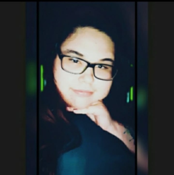 Profile Picture of Daniela Tamayo (@ofmiceandnita) on Poshmark