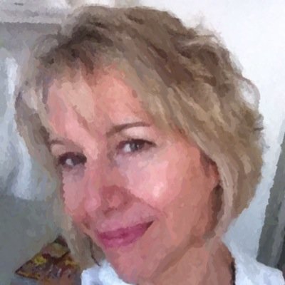 Profile Picture of Christina Moss Inc (@LABookPublisher) on Twitter