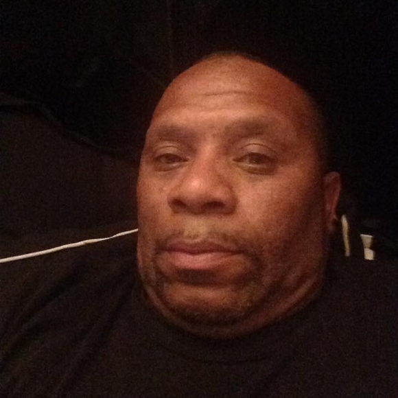 Profile Picture of Richard Hall (@richardhall155) on Poshmark