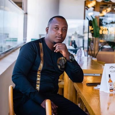 Profile Picture of Markdoe (@BryanDaPOET) on Twitter