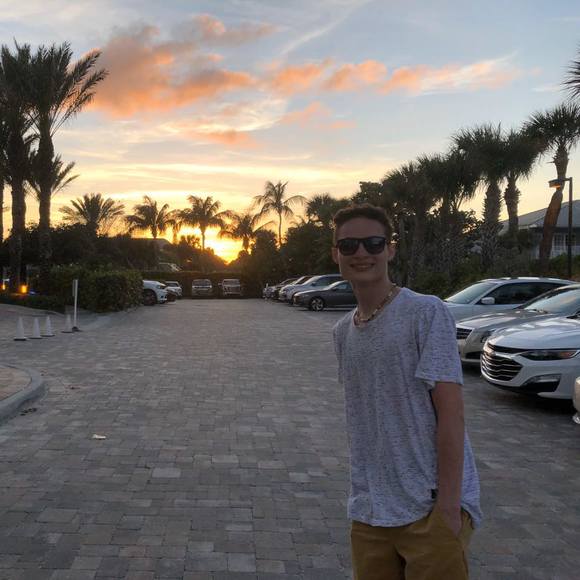 Profile Picture of Brandon Wilbert (@brandonwilbert) on Poshmark