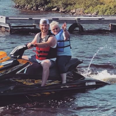 Profile Picture of Evan Roberts (@EvanRoberts76) on Twitter