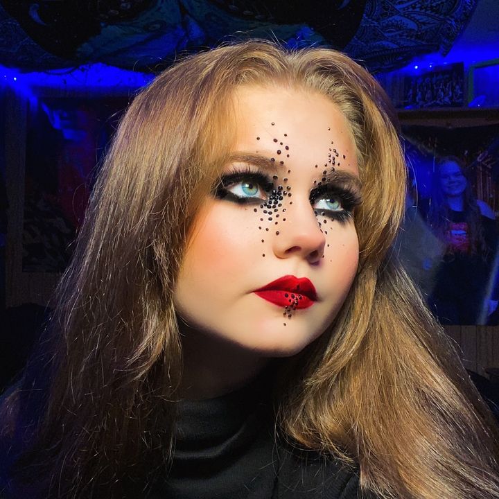 Profile Picture of Hailey (@haileyellens) on Tiktok
