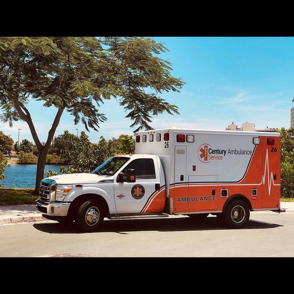 Profile Picture of Zach Coffrin (@emssushi) on Poshmark