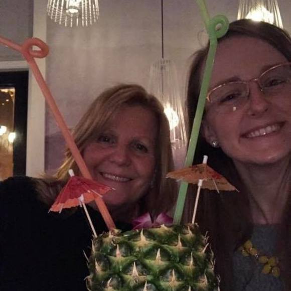 Profile Picture of Christine Omalley (@comalley67) on Poshmark