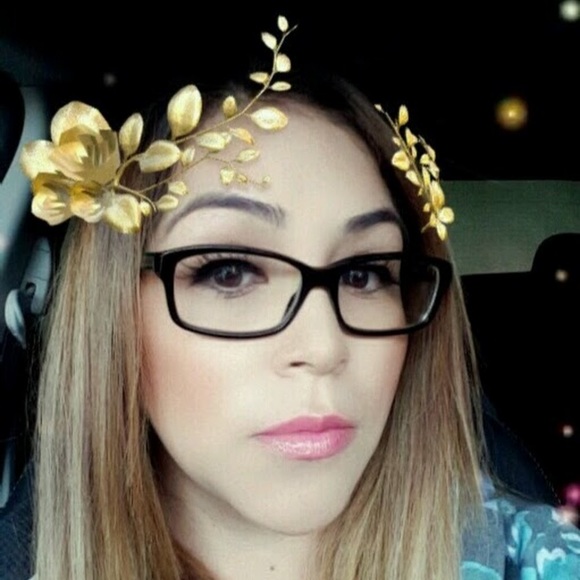 Profile Picture of Susana Rodriguez (@susana2178) on Poshmark