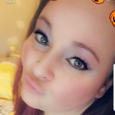 Melanie Thibeault - Twitter Profile Picture of Melanie Thibeault (@melibaby_101612) on Twitter