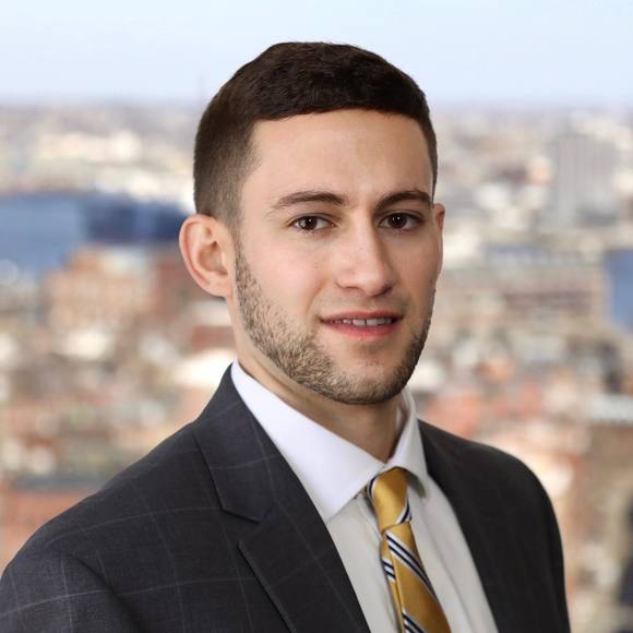 Profile Picture of Aaron Straus (@awstraus) on Poshmark