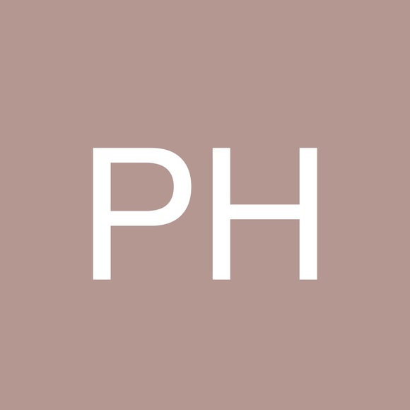 Profile Picture of Peter Hughes (@buzzbay) on Poshmark