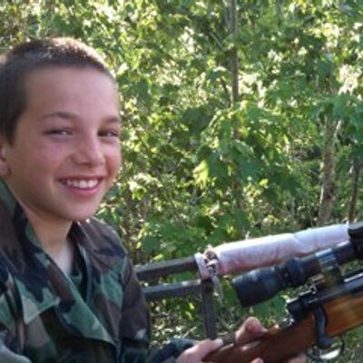 Profile Picture of Chris (@D3ATHB4D1SH0N0R) on Twitter