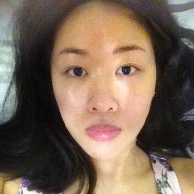 Profile Picture of Crystal Huang (@crystalhuang115) on Twitter