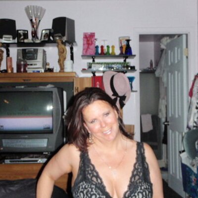 Profile Picture of Denise OBrien (@deniseobr5) on Twitter