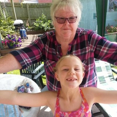 Profile Picture of Tina Callaghan (@tina_callaghan) on Twitter