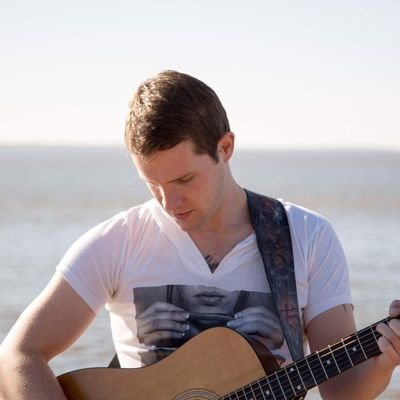 Profile Picture of Bob Hollis (@iambobhollis26) on Twitter