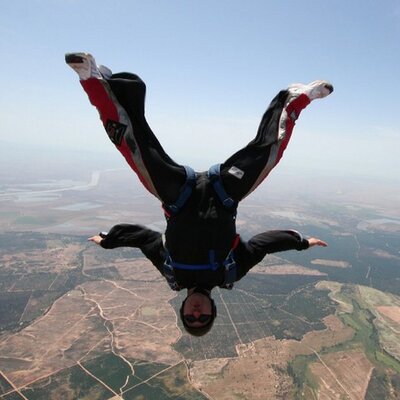 Profile Picture of Neil Long (@tandemskydivegb) on Twitter