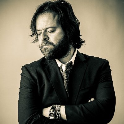 Profile Picture of MandoSaenz (@MandoSaenz) on Twitter