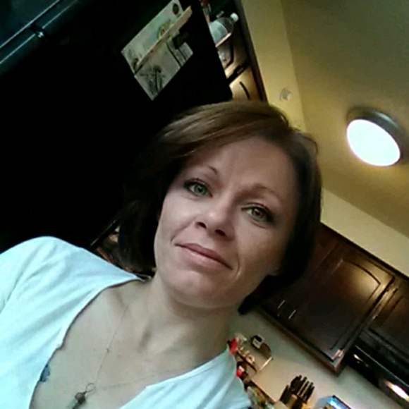 Profile Picture of Patricia Vandervort (@pvandervort) on Poshmark