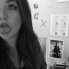 Profile Picture of Autumn :) (@AutumnWalsh15) on Twitter