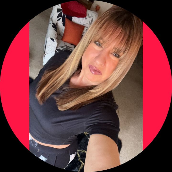 Profile Picture of LAnfield♥️ (@lisaanfield96) on Tiktok
