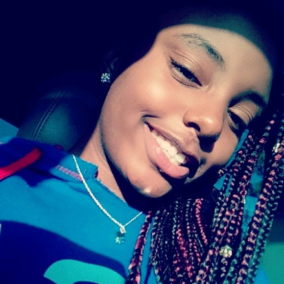 Profile Picture of Jakayla Nimmons (@babykayla67) on Poshmark