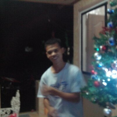 Profile Picture of Luciano G.Rivera Jr. (@lucianorivera94) on Twitter