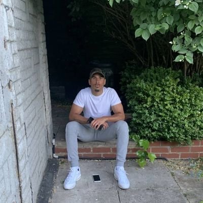 Profile Picture of # (@DanCarlos365) on Twitter