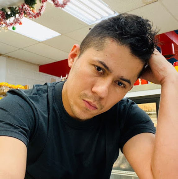 Profile Picture of Herberth Alvarez (@herberthalvarez) on Poshmark
