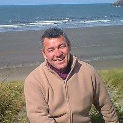 Profile Picture of The Beachcomber ! (@paulmoore37) on Twitter