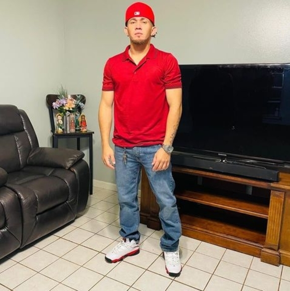 Profile Picture of Ariel Herrera (@arielherreranic) on Poshmark
