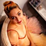 Profile Picture of Danielle Rutherford (@ouiballerinatrina) on Instagram
