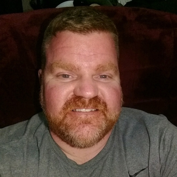 Profile Picture of David Keylon (@superord) on Poshmark