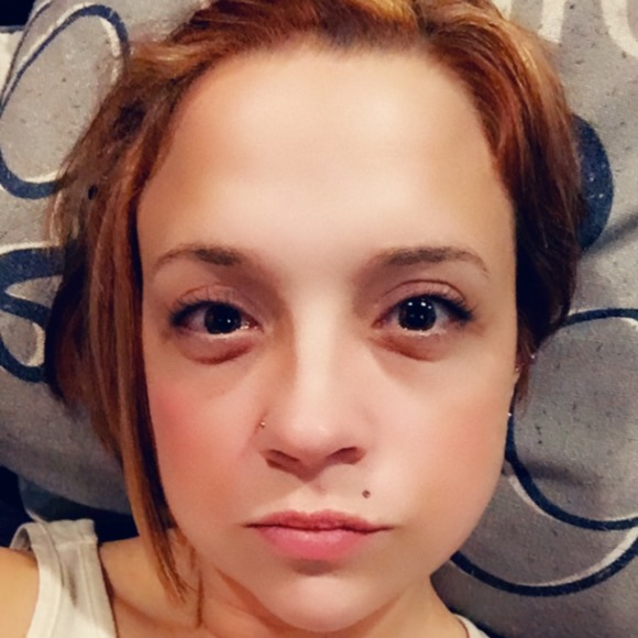 Profile Picture of Bobbijo Babcock (@countrygirl1832) on Poshmark