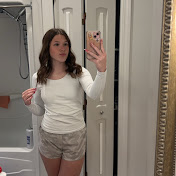 Profile Picture of Paige Hale🤍 (@paigehale0603) on Youtube