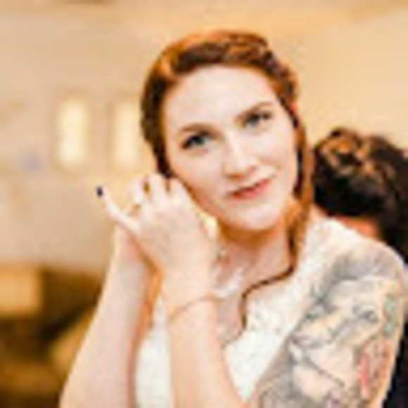 Profile Picture of Kimmy Is kimmy (@kimmyleboeuf) on Poshmark