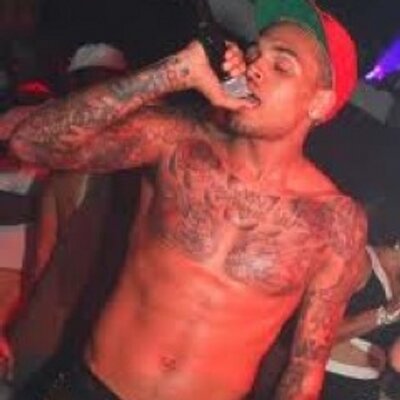 Profile Picture of Chrisbrownfans (@RebeccaEspino17) on Twitter