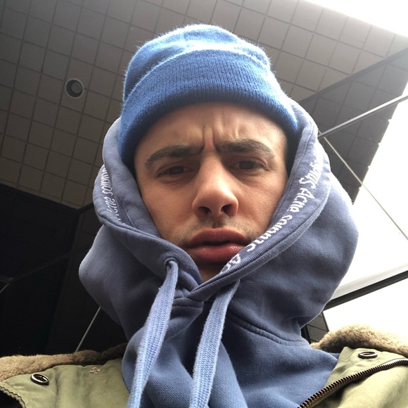 Profile Picture of Blake Hardy (@pastimeparadise) on Poshmark