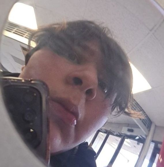 Profile Picture of Nathaniel Houle (@chumsmokeszaza) on Poshmark